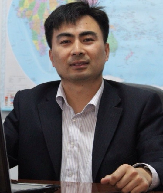 院长助理——尹德亮